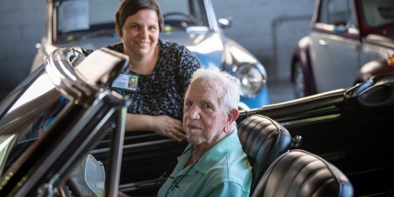 Housecall Providers nurse Gillian with hospice patient Gino